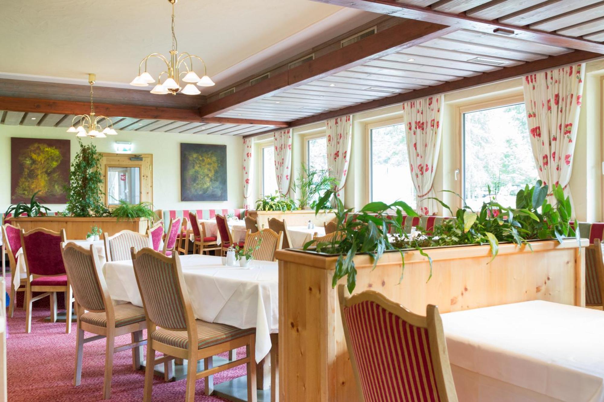 Familienhotel Lengauer Hof Зальбах-Гінтерглемм Екстер'єр фото