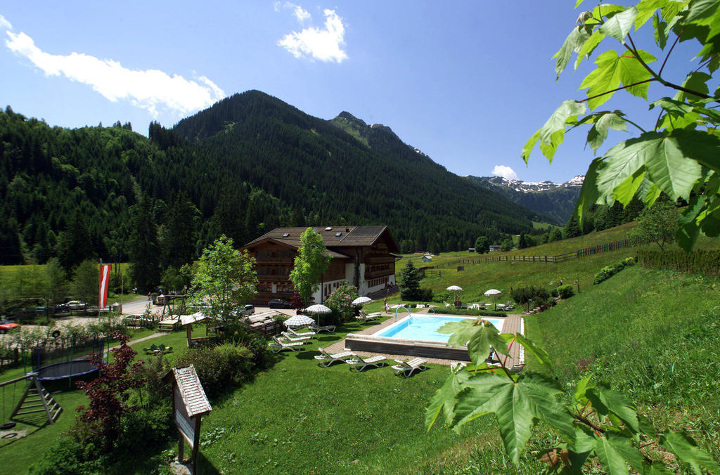Familienhotel Lengauer Hof Зальбах-Гінтерглемм Екстер'єр фото